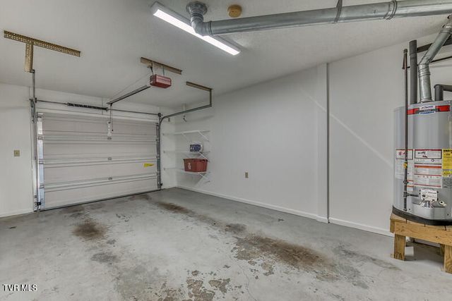 1725 West Lakeview Drive 1, Johnson City, TN 37601
