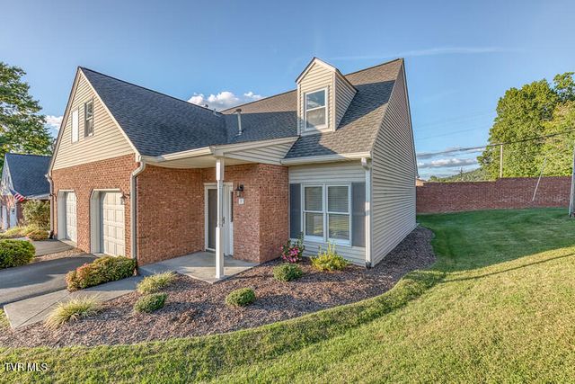 1725 West Lakeview Drive 1, Johnson City, TN 37601