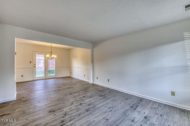 1725 West Lakeview Drive 1, Johnson City, TN 37601