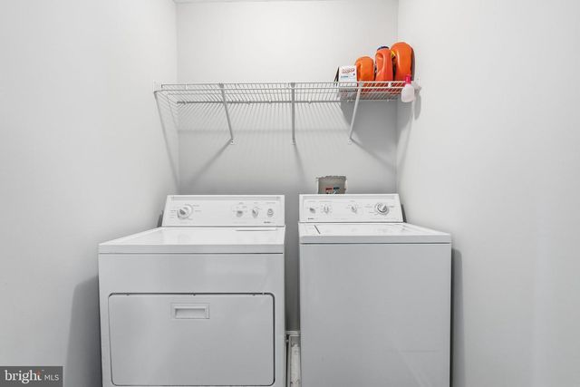 43612 DUNHILL CUP SQ, Ashburn, VA 20147