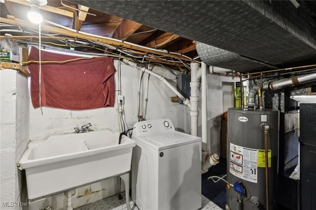 3033 avon Boulevard, Ashtabula, OH 44004