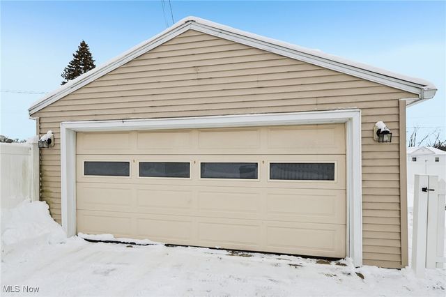 3033 avon Boulevard, Ashtabula, OH 44004