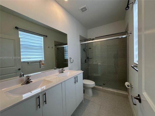 20352 NW 6th Ave, Miami Gardens, FL 33169