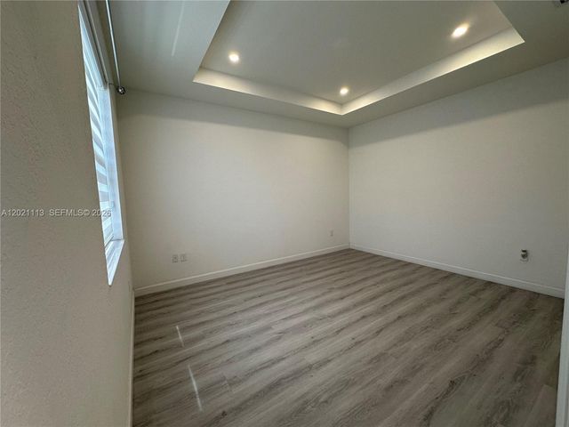 20352 NW 6th Ave, Miami Gardens, FL 33169