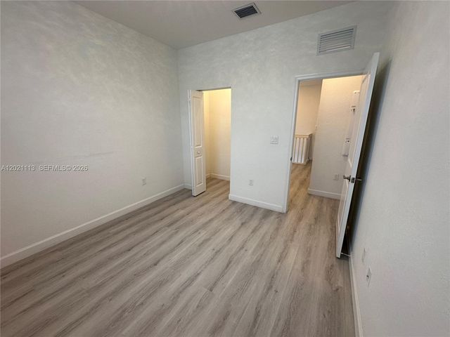 20352 NW 6th Ave, Miami Gardens, FL 33169
