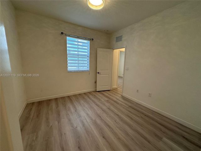 20352 NW 6th Ave, Miami Gardens, FL 33169