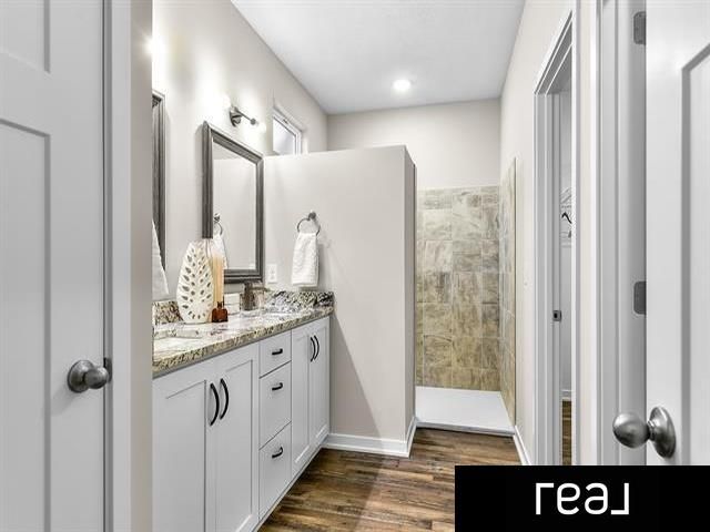 12019 S 44 Street, Bellevue, NE 68123