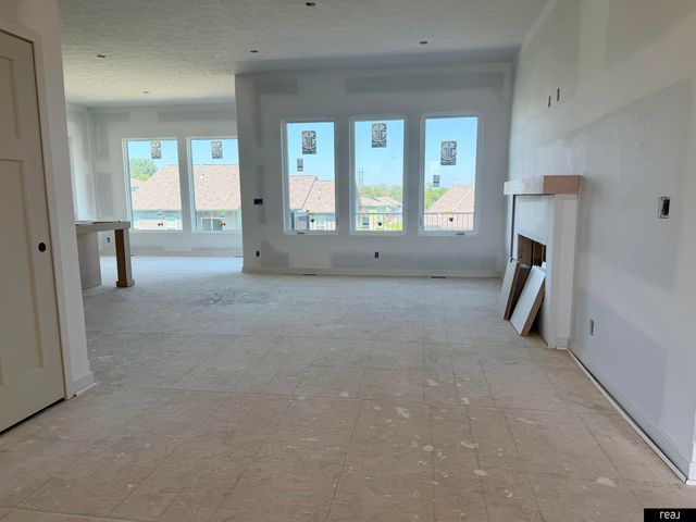 12019 S 44 Street, Bellevue, NE 68123