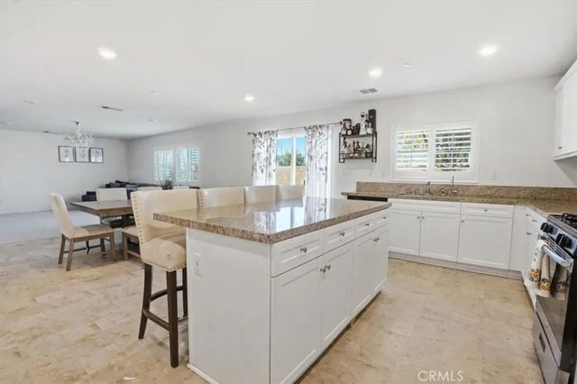 7512 Sleepy Creek, Fontana, CA 92336