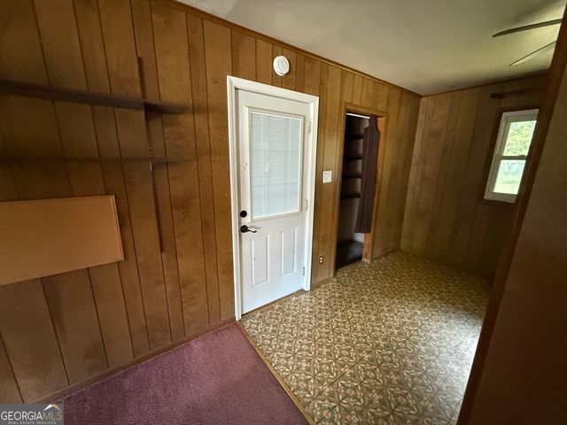 528 Pinecrest Drive, Riverdale, GA 30274