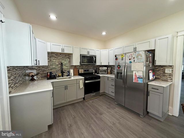1014 NEW PEAR ST, Vineland, NJ 08360