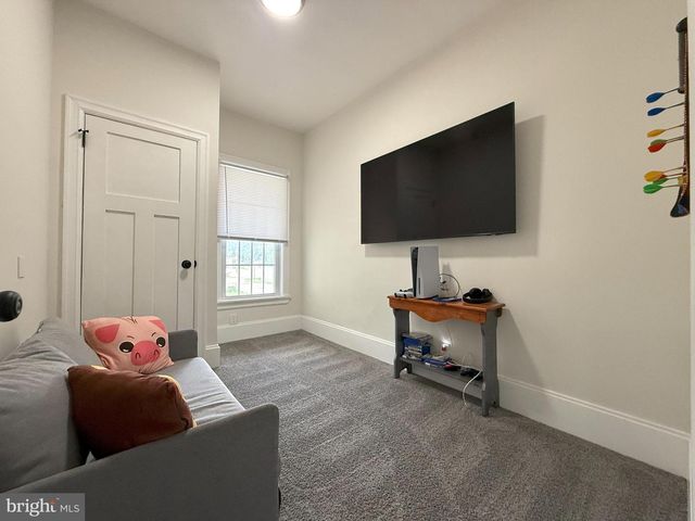 1014 NEW PEAR ST, Vineland, NJ 08360