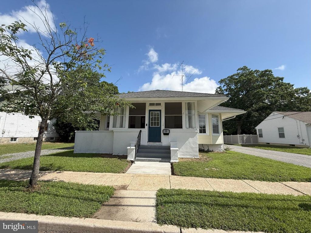 1014 NEW PEAR ST, Vineland, NJ 08360