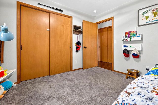 503 RUSCH DRIVE, Combined Locks, WI 54113