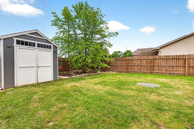 503 RUSCH DRIVE, Combined Locks, WI 54113
