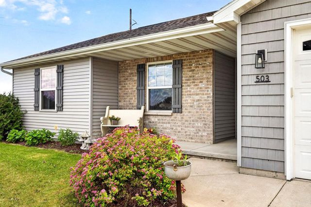 503 RUSCH DRIVE, Combined Locks, WI 54113
