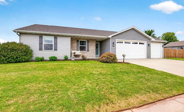 503 RUSCH DRIVE, Combined Locks, WI 54113