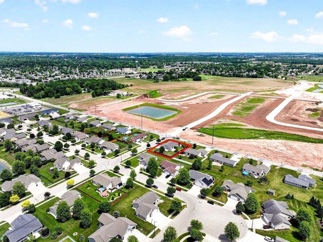 503 RUSCH DRIVE, Combined Locks, WI 54113