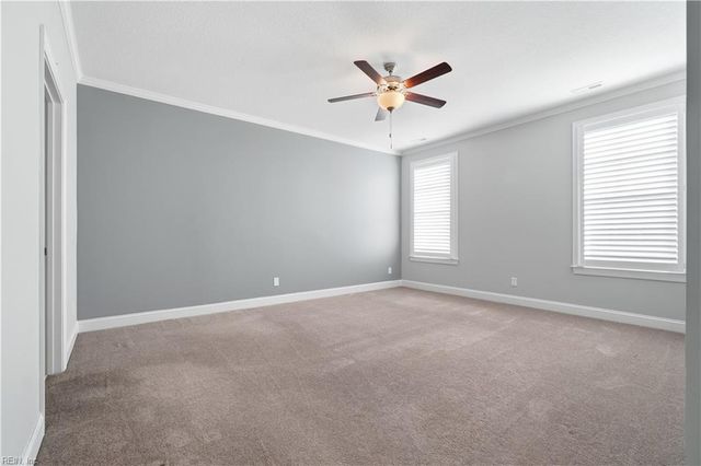 204 Thornwood DR, Suffolk, VA 23435