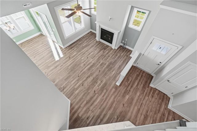 204 Thornwood DR, Suffolk, VA 23435