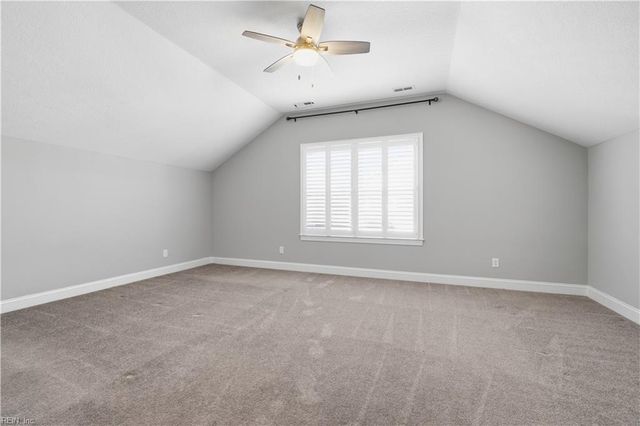 204 Thornwood DR, Suffolk, VA 23435