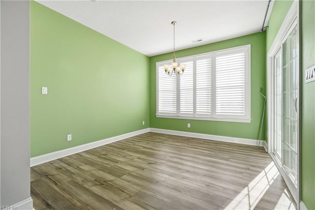 204 Thornwood DR, Suffolk, VA 23435