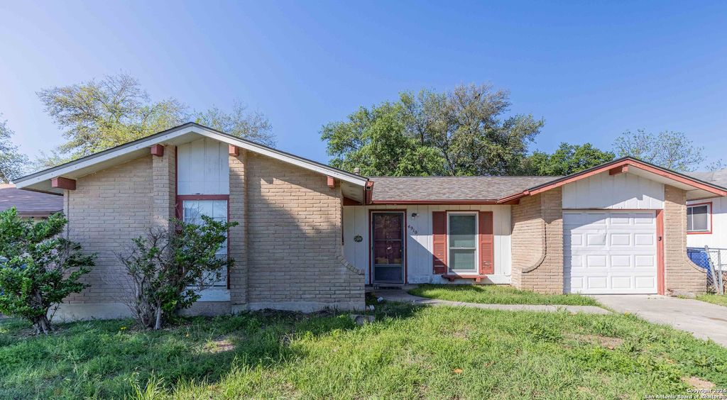 4910 TENNYSON DR, San Antonio, TX 78217