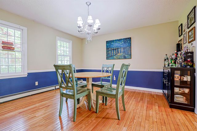 19 Winterberry Drive, Amherst, NH 03031
