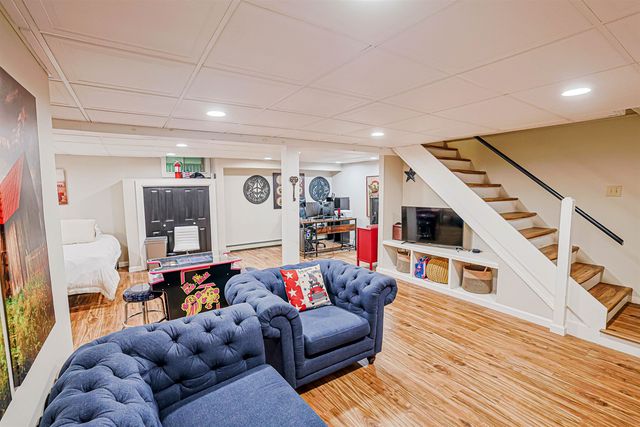 19 Winterberry Drive, Amherst, NH 03031