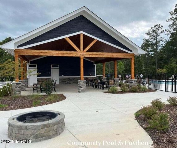 260 Twisted Pine Drive, Aberdeen, NC 28315