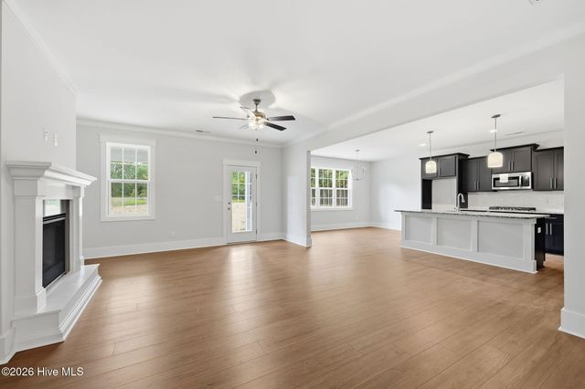 260 Twisted Pine Drive, Aberdeen, NC 28315