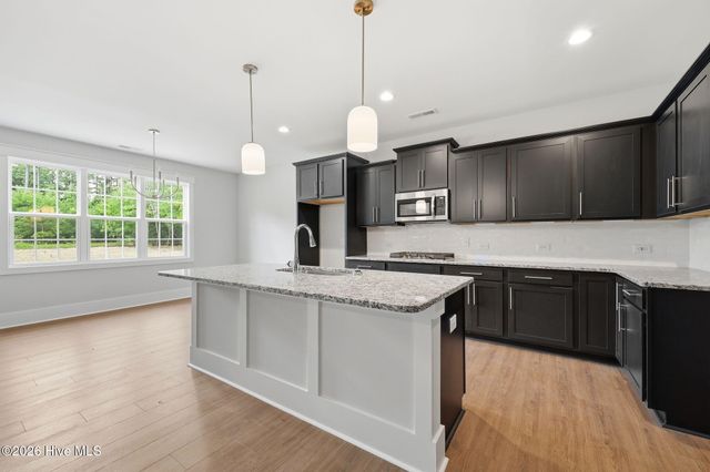 260 Twisted Pine Drive, Aberdeen, NC 28315