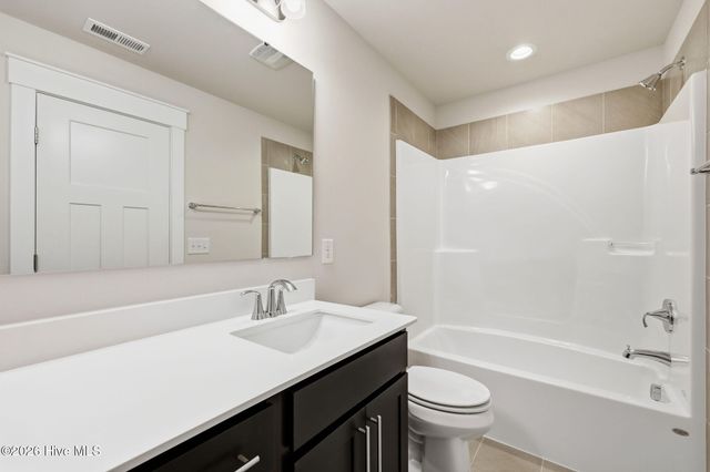 260 Twisted Pine Drive, Aberdeen, NC 28315