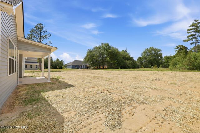 260 Twisted Pine Drive, Aberdeen, NC 28315