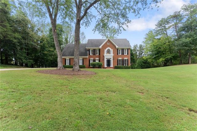 4649 Windsor Drive, Flowery Branch, GA 30542