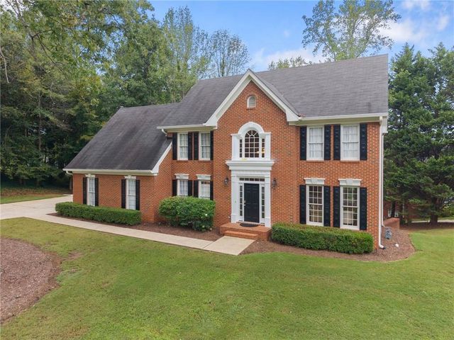 4649 Windsor Drive, Flowery Branch, GA 30542
