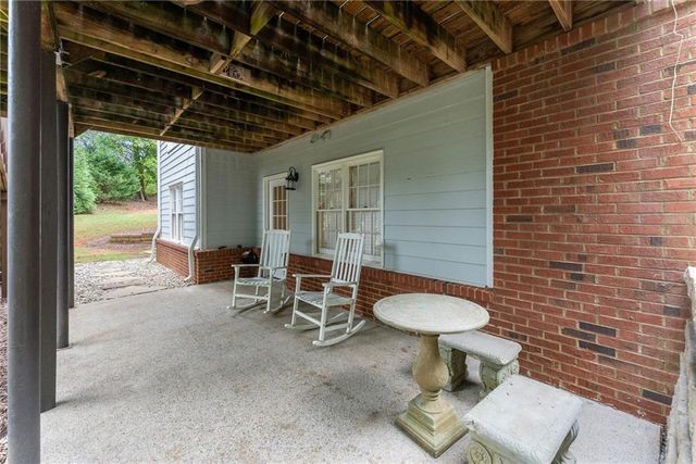 4649 Windsor Drive, Flowery Branch, GA 30542