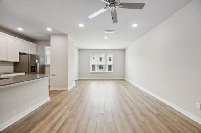 229 Wagon Spoke Way, Fort Worth, TX 76120
