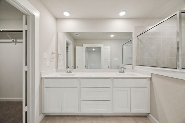 229 Wagon Spoke Way, Fort Worth, TX 76120