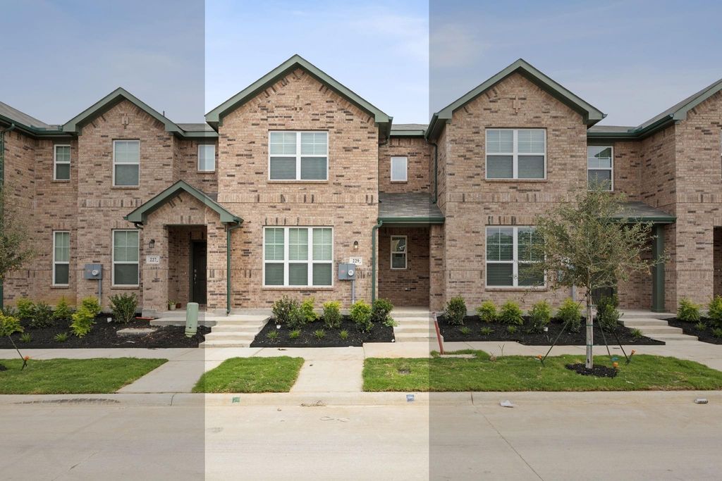 229 Wagon Spoke Way, Fort Worth, TX 76120
