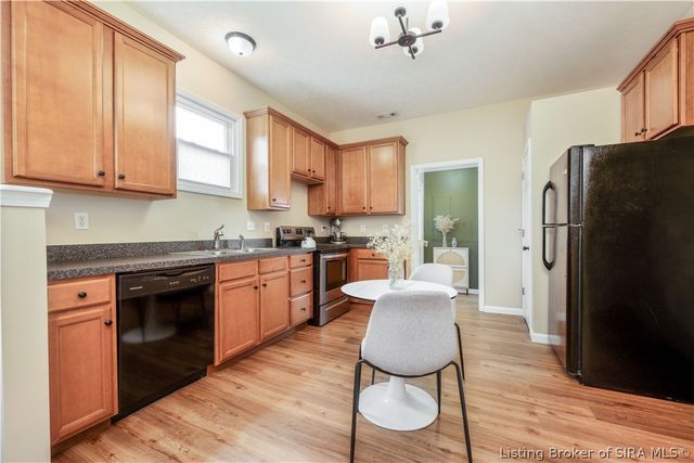 2106 Beeler Street, New Albany, IN 47150