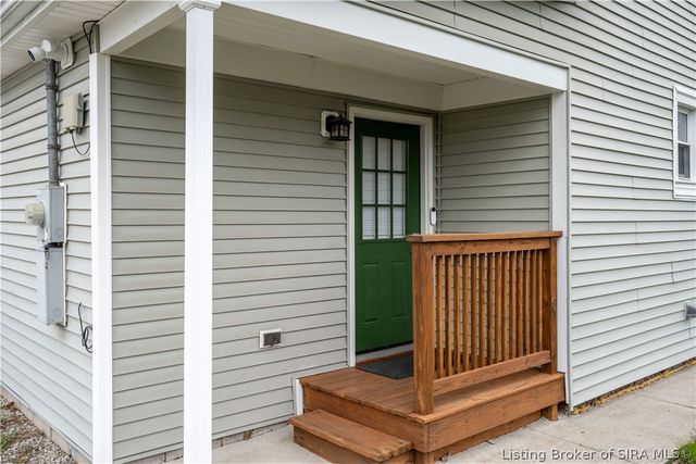 2106 Beeler Street, New Albany, IN 47150