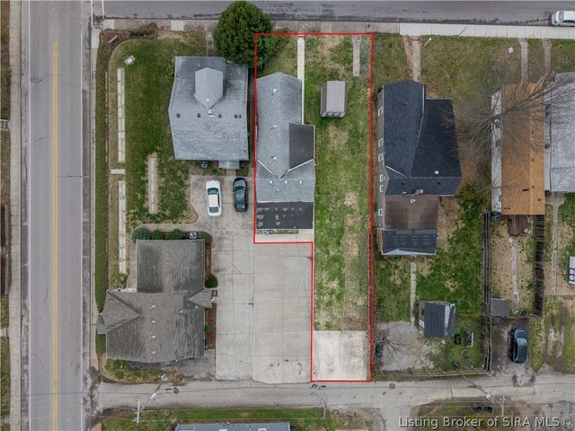 2106 Beeler Street, New Albany, IN 47150