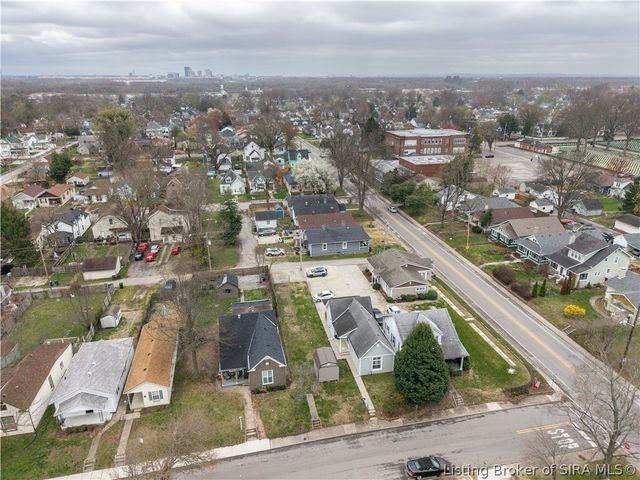 2106 Beeler Street, New Albany, IN 47150