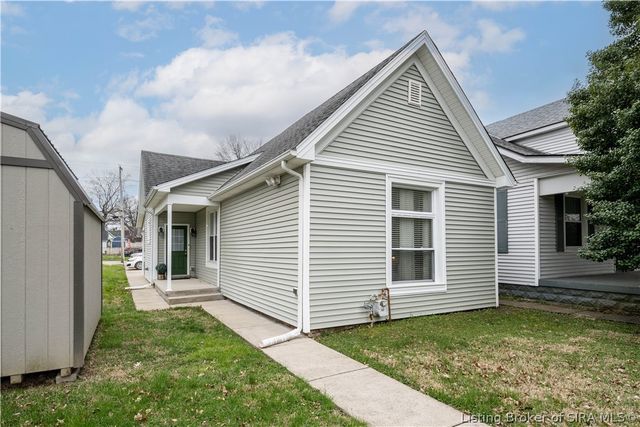 2106 Beeler Street, New Albany, IN 47150