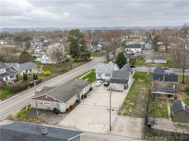 2106 Beeler Street, New Albany, IN 47150