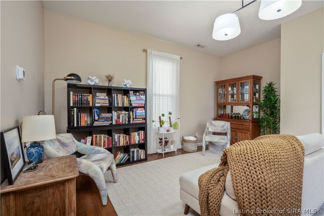 2106 Beeler Street, New Albany, IN 47150