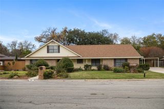 106 Quail Run, Brownwood, TX 76801