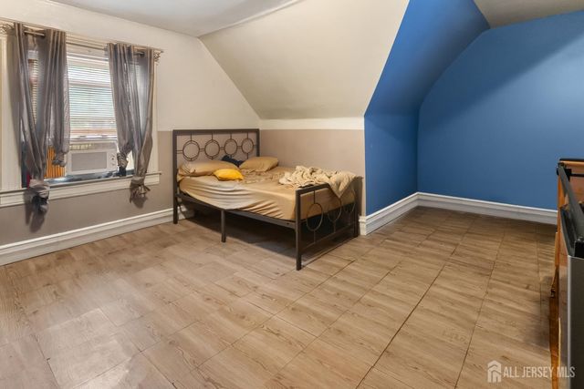 48 Shepard Avenue, East Orange, NJ 07018