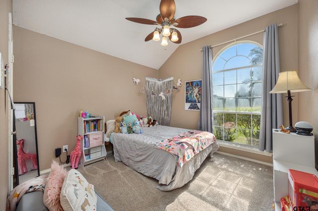 220 Eastgate Dr, Whitehouse, TX 75791